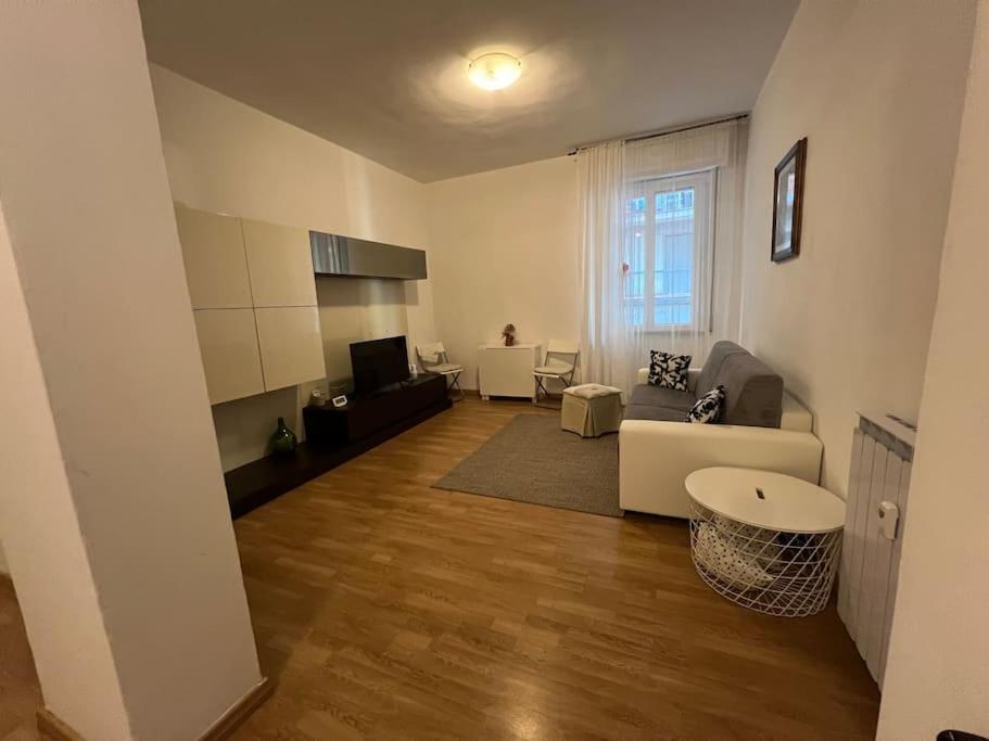 Perla In The Sea Apartment Специя Екстериор снимка